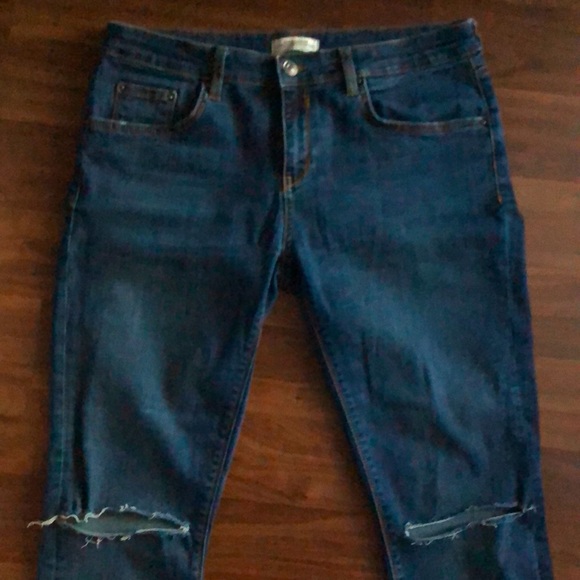 Zara Ripped Skinny Jeans - Picture 4 of 6